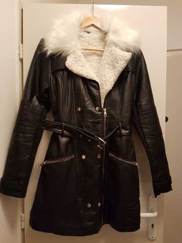 Kabát s kožíškem